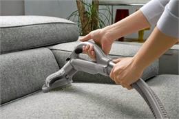 Cách vệ sinh ghế sofa tại nhà an toàn và hiệu quả